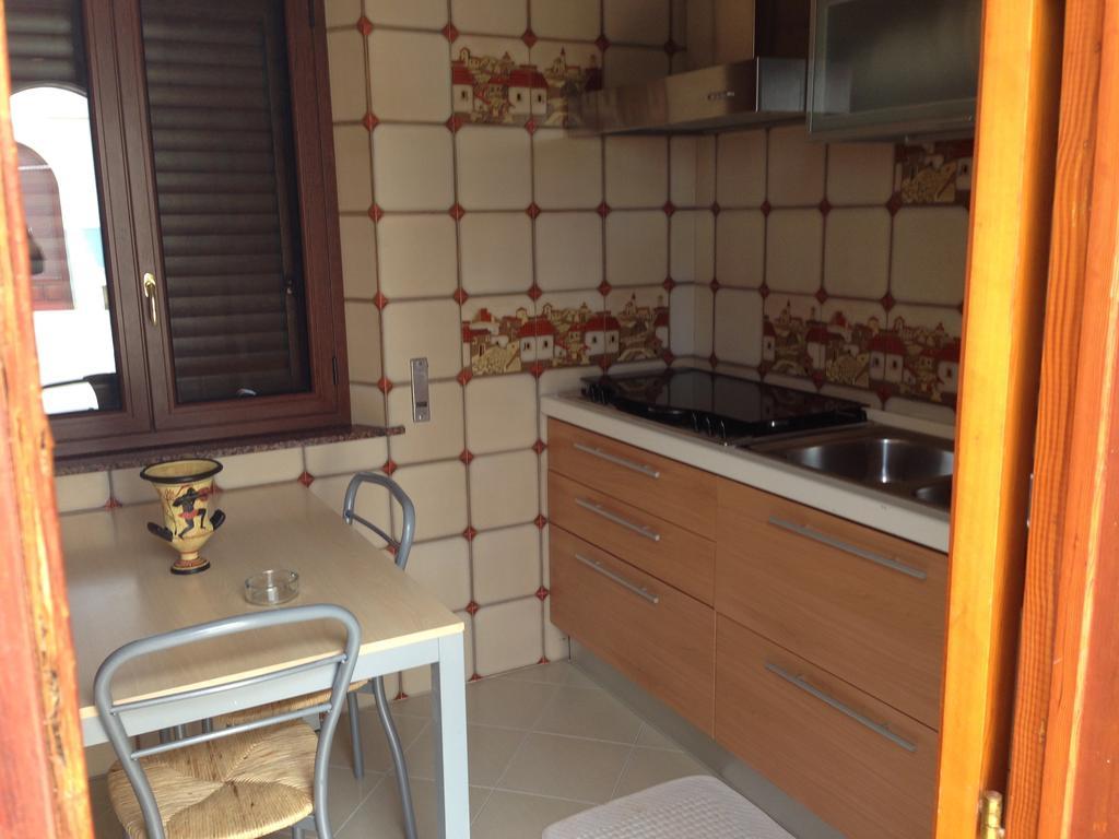 Orlando Vacanze Camere Ериче Екстериор снимка